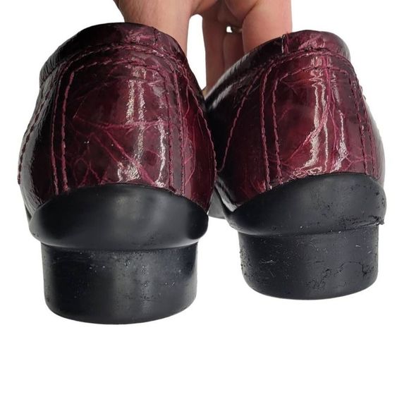 Aravon Kiley Leather Loafers - Picture 6 of 13
